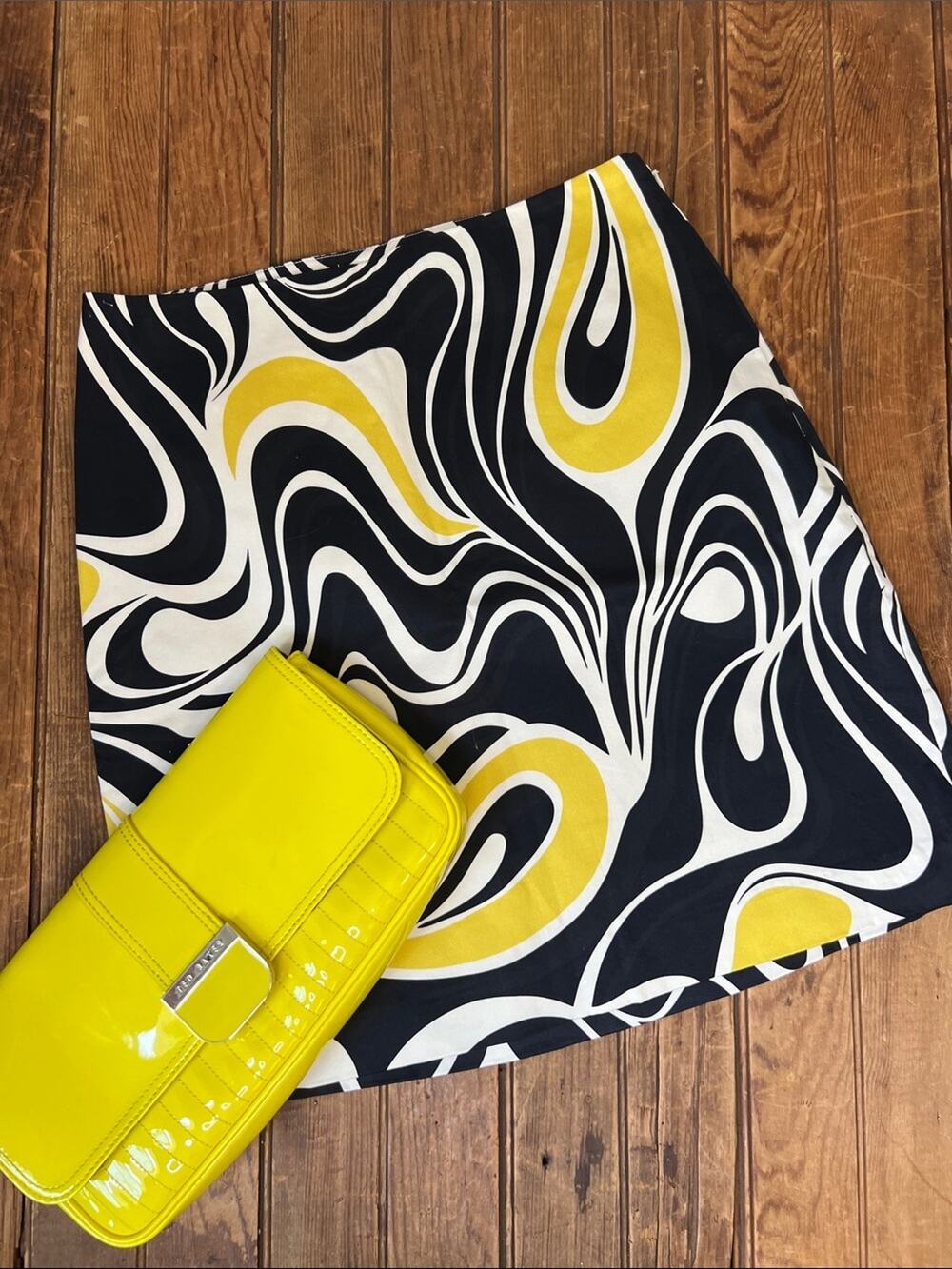 Anthropologie coreylynncalter Retro Swirl Mini Skirt Black, White & Yellow NWT